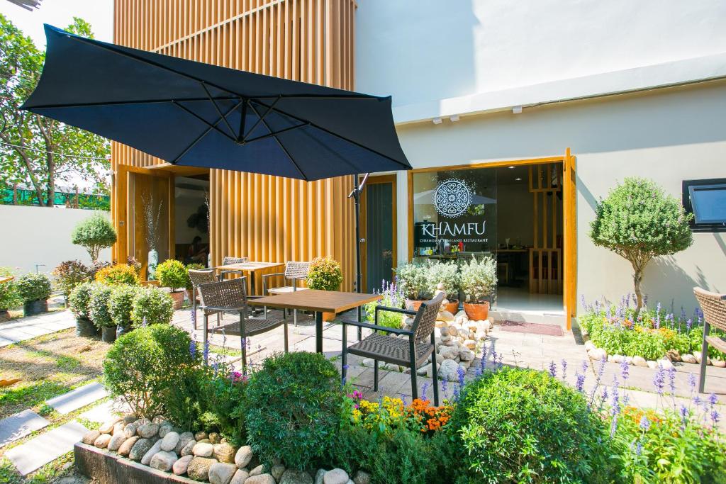 Lanna Thaphae Hotel
