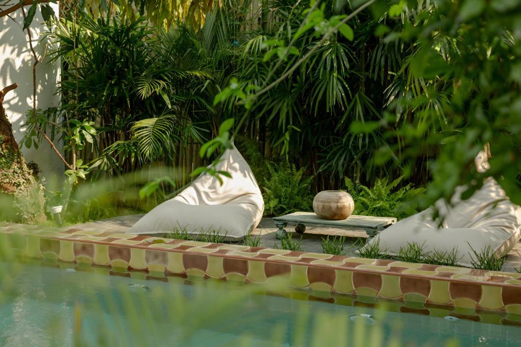 Riverside Private Pool, 7-Bedrooms, Chiang Mai Center, Entire Estate For You - TANPURI Riverside Private Pool, 7-Bedrooms, Chiang Mai Center, Entire Estate For You - TANPURI
