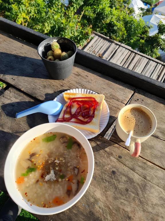 Monsaan ม่อนซาน