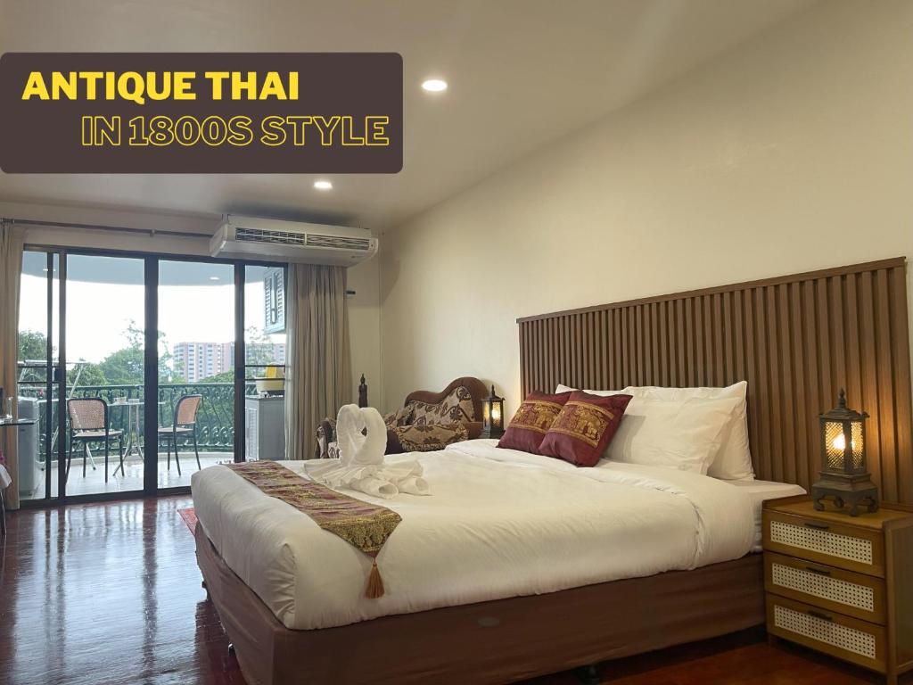 Antique Thai in 1800s style Nimman Antique Thai in 1800s style Nimman