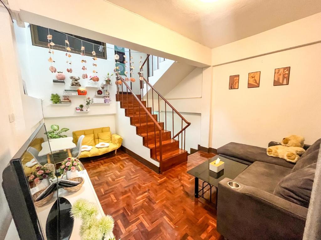 Warm House CNX ใกล้นิมมาน เมญ่า สันติธรรม Warm House CNX ใกล้นิมมาน เมญ่า สันติธรรม