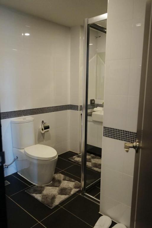 Spacious 1-Bedroom Apt with Great Location Near Nimman #A305 Spacious 1-Bedroom Apt with Great Location Near Nimman #A305