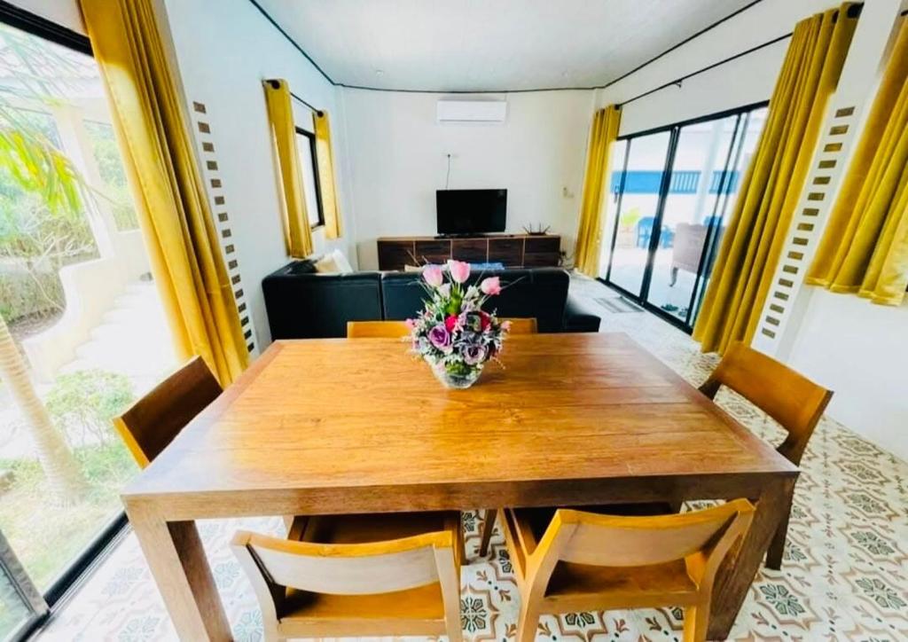 Phurintara Pool Villa Doi Saket Chiang Mai Phurintara Pool Villa Doi Saket Chiang Mai