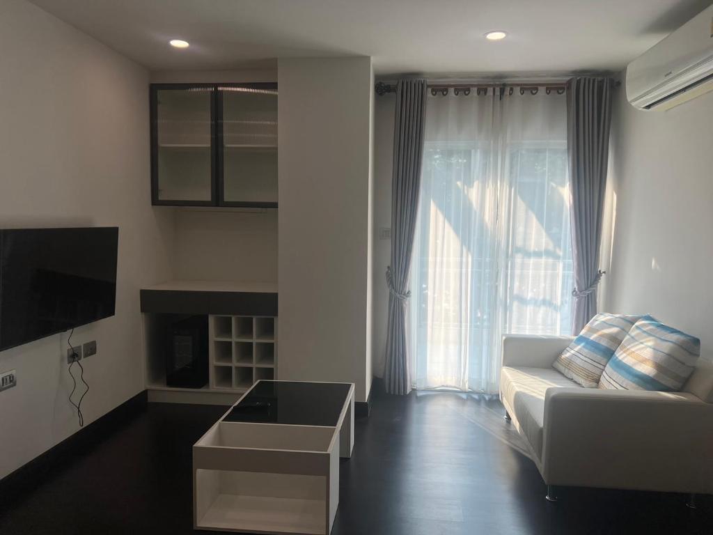 Bright & Stylish 1-Bedroom Apt Near Nimman #A302 Bright & Stylish 1-Bedroom Apt Near Nimman #A302