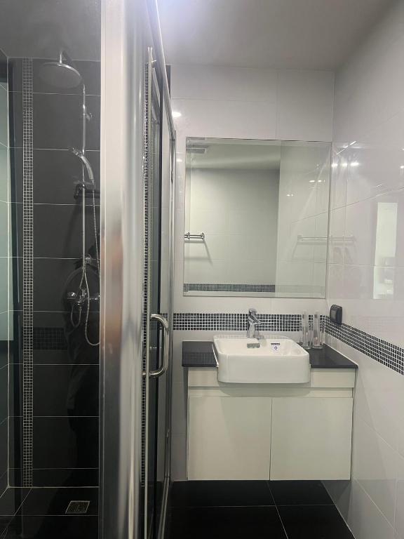 Bright & Stylish 1-Bedroom Apt Near Nimman #A302 Bright & Stylish 1-Bedroom Apt Near Nimman #A302