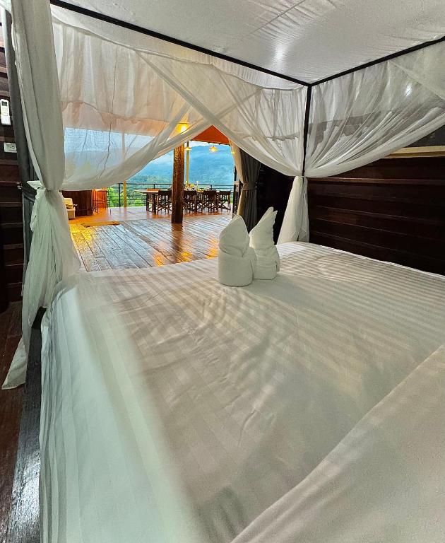 Elephant view terrace chiang mai บ้านระเบียงชมช้าง Elephant view terrace chiang mai บ้านระเบียงชมช้าง