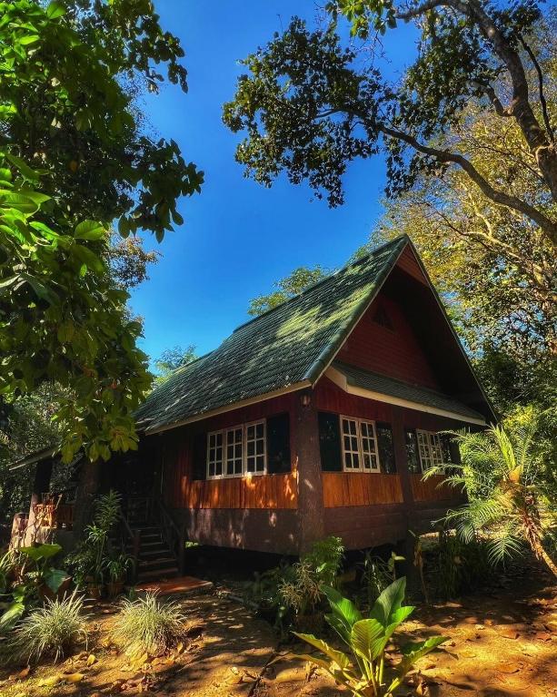Private Forest Cottage in Near Chiang Mai
