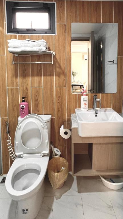 1 BR Luxury Condo in Chiang Mai near Central Festival