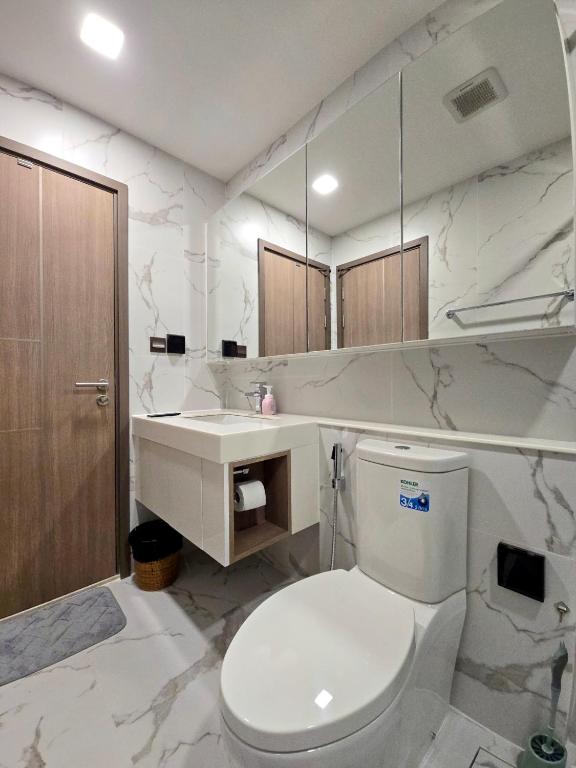 Premium 2 Bedroom Sky pool condo Premium 2 Bedroom Sky pool condo