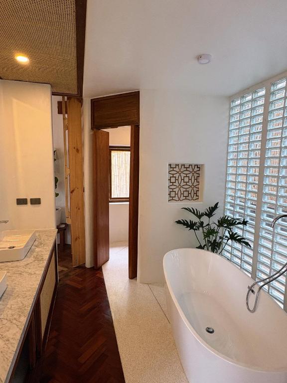 Opulent Private Pool Villa in Art District Opulent Private Pool Villa in Art District